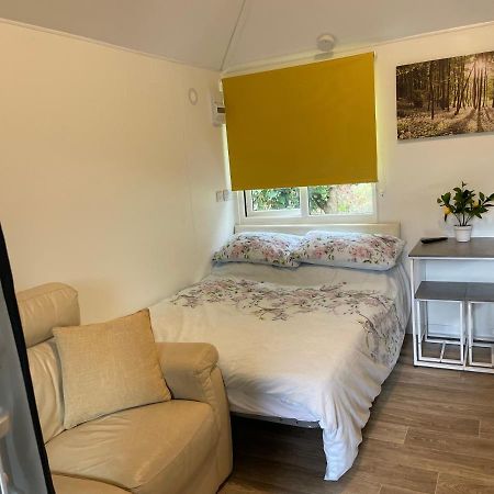 The Little Nest Beach Sole Use Accommodation Near To Bath Wick  Exteriör bild